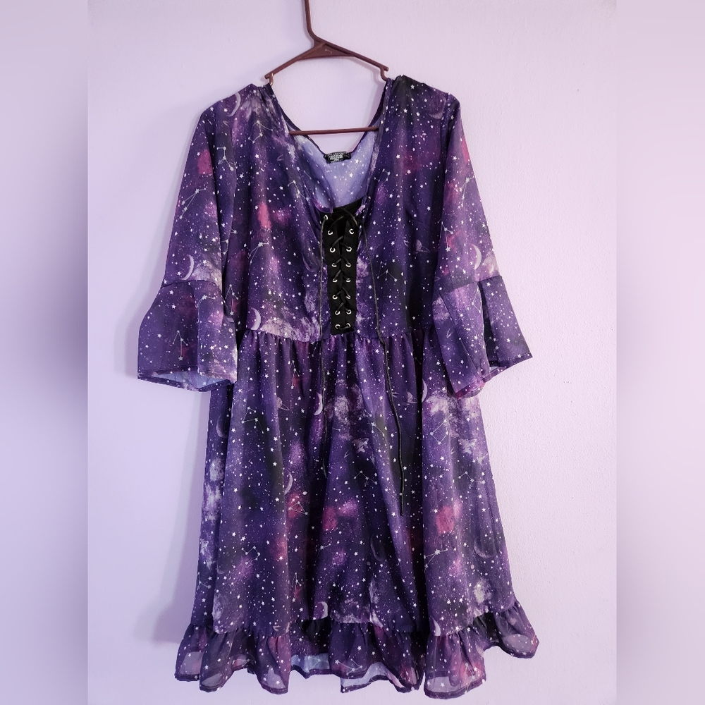 Hot topic plus size 0 starry dress